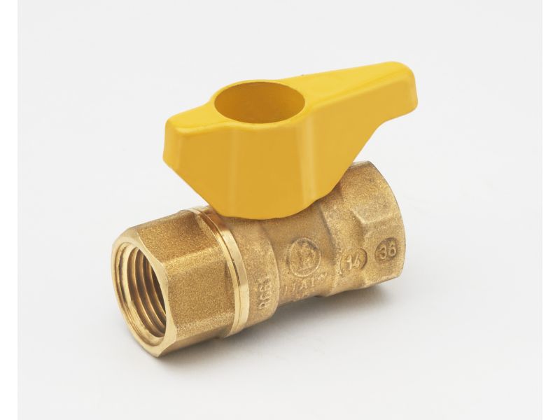 B&K 110-122 Brass 3/8" FIP x 3/8" FIP Gas Valve